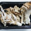牡蠣と舞茸の豆板醤炒めの工程1