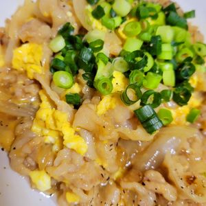 ヴェルの作ってみた!投稿(甘辛豚バラのとろ卵炒め)
