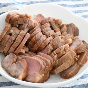 こざかなの作ってみた!投稿(【焼き豚】漬けて焼くだけお肉屋さんの)