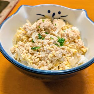 ゆきまる🐬🫧の作ってみた!投稿(簡単お手軽♩鶏ひき肉で親子丼)
