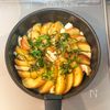 【ワンパン甘ふわ幸せおかず！】りんごと大葉と鶏肉のソテーの工程3
