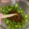 茹できゅうりで子どもウケ抜群!!【もずくときゅうりの和え物】の工程2