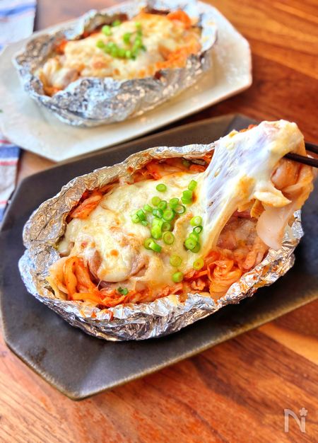 豚キムチーズのホイル焼き