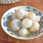 【蒸してツルンと簡単皮むき】里芋の白だし煮
