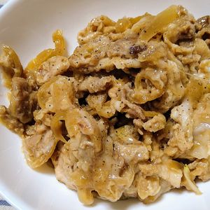 はるねこの作ってみた!投稿(マヨ de コクうま♪『豚こまのマヨ生姜焼き丼』)