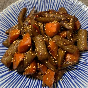 楽ラク手抜キッチン🐶🐾の作ってみた!投稿(ヘルシー和食のお惣菜😘ぷりぷりゴロっと♪きんぴらごぼう🤭)