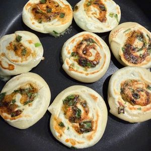 紫陽花の作ってみた!投稿(【チーズに溺れる葱油餅風】外パリパリ×中もっちり！)