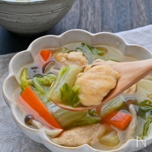 10分でできる！鶏ささみと白菜のうま塩スープ