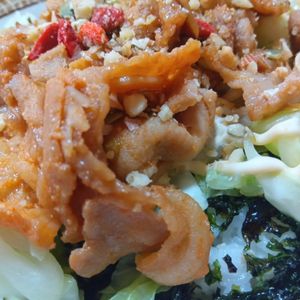 mmm10の作ってみた!投稿(包丁不要♪漬けて焼くだけ♪『豚焼肉丼』【#節約#ランチ】)