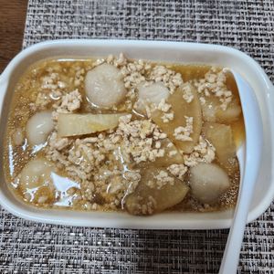 とももの作ってみた!投稿(【里芋と鶏ひき肉のごま煮】ご飯との相性抜群！包丁不要で簡単！)