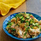 香味野菜とオクラと塩ゆで鶏のさっぱり和え