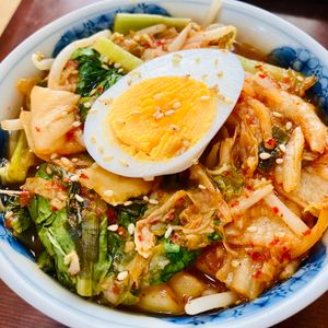 ma_miiの作ってみた!投稿(手作りできるよ！豚キムチラーメン)