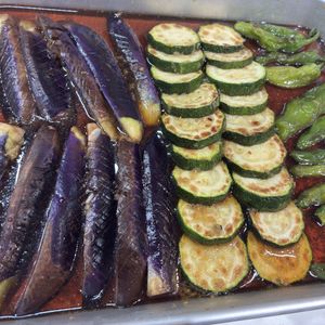 ぶんぶん🐝の作ってみた!投稿(【夏野菜の焼き浸し】好きな野菜を焼いて浸すだけ♪)
