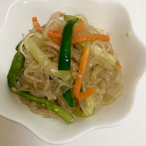 あいるんの作ってみた!投稿(レンジ&ワンボウル『中華風春雨サラダ』お総菜屋さんのあの味♡)