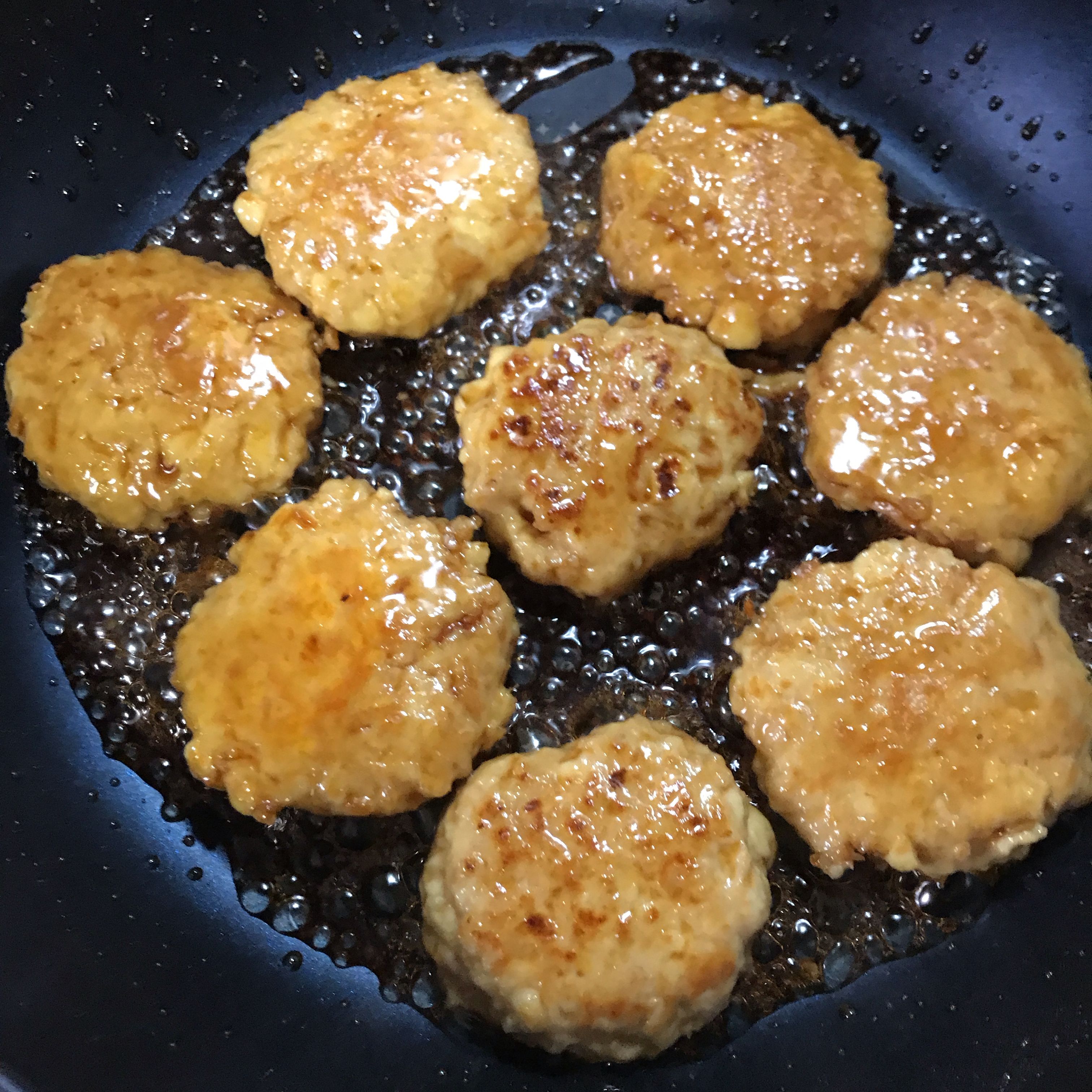 材料2つ】旨味がたまらない♡厚揚げdeかさ増し♡鶏つくね♡ | レシピ