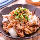 【豚こま肉の甘辛おろしポン酢】コスパ優秀！調味料２つで簡単♪