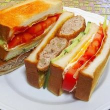 メンチカツ(勝つ)サンド♪受験生の応援ゲン担ぎフード