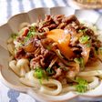 冷凍うどんで簡単♡男子が喜ぶ『牛すき窯玉うどん』