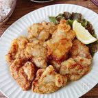 【鶏もも肉の旨塩レモン唐揚げ】ご飯もお酒もすすむ！