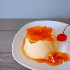 【簡単スイーツ】電子レンジで作るプリンに、べっこう飴をのせて