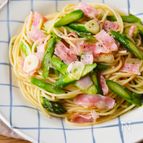 簡単&絶品【アスパラとベーコンのペペロンチーノ】