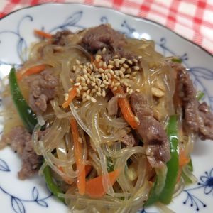 コスモスの作ってみた!投稿(韓国春雨で作る基本の簡単本格チャプチェ【韓国料理】)