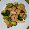 joe sanの作ってみた!投稿(【エビとブロッコリーとキノコのガリバタ炒め】やみつき食感♪)