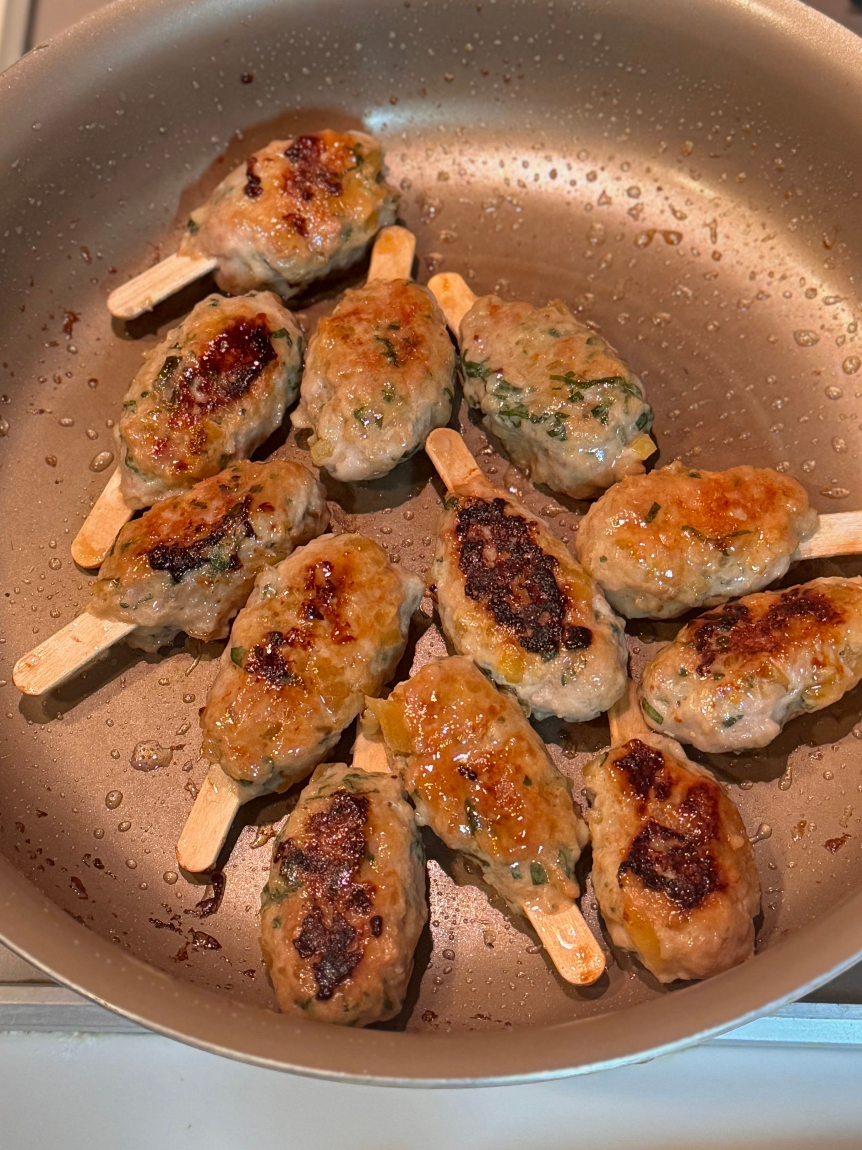 お弁当・おつまみ】お弁当サイズのカリポリふっくら鶏つくね