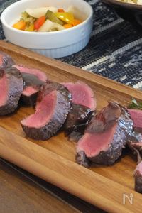 鹿肉のロースト。