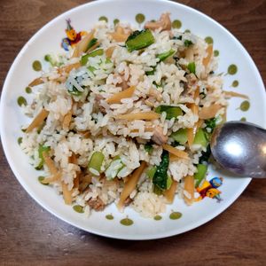 ヒラメの作ってみた!投稿(【鶏肉とごぼうの混ぜごはん】簡単15分！炒めて混ぜるだけ)