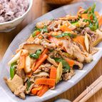 【豚こまの和風醤油炒め】豚こま肉でパパッと簡単野菜炒め♩