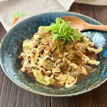 簡単、ヘルシー《ザク切りキャベツとひき肉のお好み焼き風炒め》