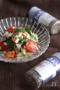 エスニックチョップドサラダ 