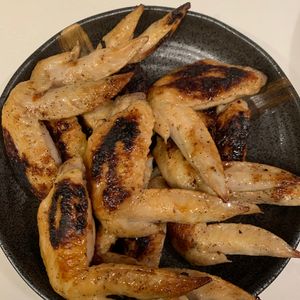 ぐ〜たら子の作ってみた!投稿(鶏手羽先の塩ガーリック焼き)