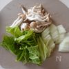 だしパックで簡単♪白菜ときのこの味噌汁の工程1
