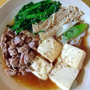 チョロリスの作ってみた!投稿(【韓国風肉豆腐】クセになる♡やみつき韓国風おかず！)