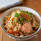 【仕込み5分！鮭ときのこの炊き込みご飯】子供が喜ぶ♡︎