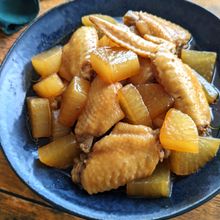 【味しみ♡ほろほろ手羽先と大根の煮物】