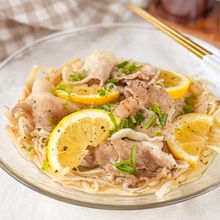 疲れた日に食べたい✨さっぱり美味い【豚もやしのレモン蒸し】