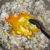【男子爆食！豚バラねぎのうまだし炒飯】お手軽10分レシピ♡︎の工程3