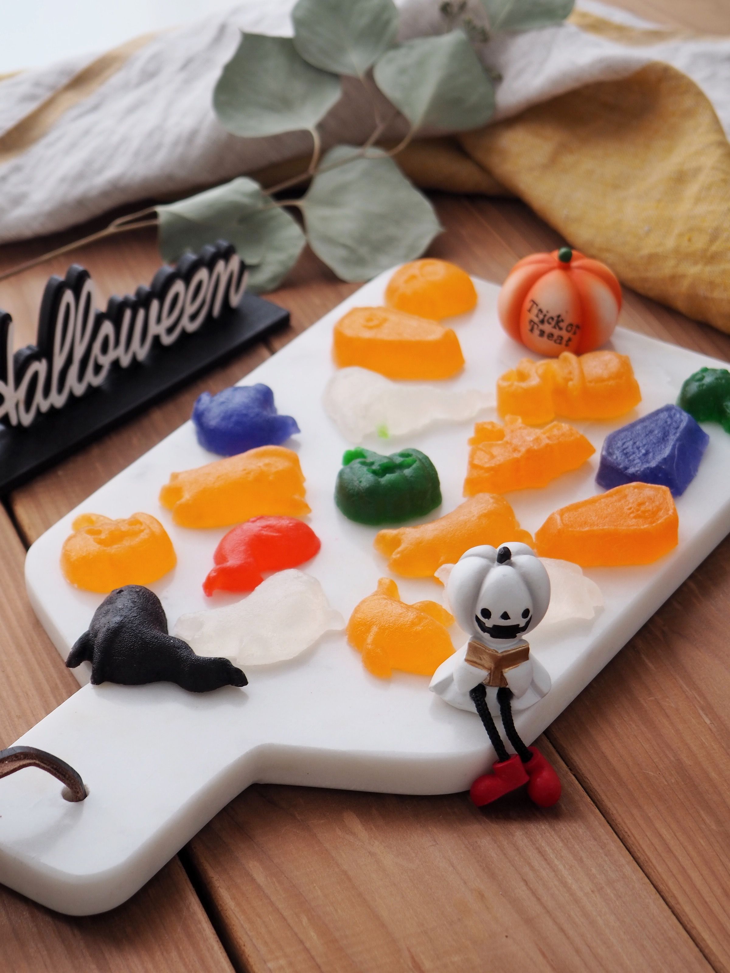 とみぃちゃん様 Halloween メレンゲ 琥珀糖 焼き菓子 購入専用