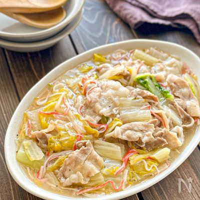 【白菜と豚肉のカニカマとろみあんかけ】絶品!子どもも大好き♡