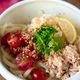 火を使わず５分で完成！ちょっぴりピリ辛なツナおろしうどん