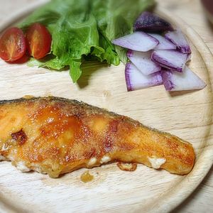 みつつの作ってみた!投稿(【鮭のムニエル*レモンバター醤油】食べてびっくりの美味さ!)