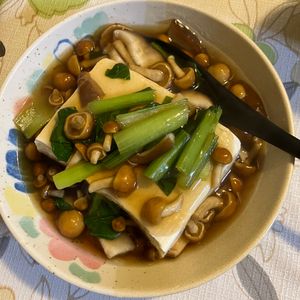 1023777の作ってみた!投稿(肌寒い日に♪きのこあんかけ崩し豆腐)