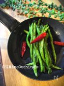 新年のおもてなしに♪簡単レシピ【インゲンのニンニク醤油炒め】