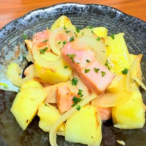 かさやの作ってみた!投稿(大人気のガッツリ副菜♡ほくほく定番ジャーマンポテト)