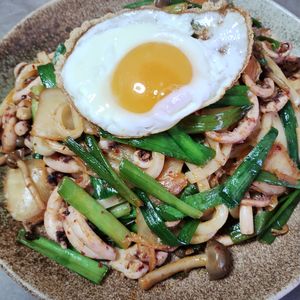 M＊Pの作ってみた!投稿(キムチ焼きうどん )
