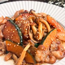 ほっこり定番！豚バラとかぼちゃの甘辛炒め