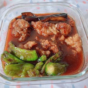 あーちゃん·͜· ♡の作ってみた!投稿(豚こま肉&夏野菜の甘辛コチュ揚げ焼き浸し【作り置き】)